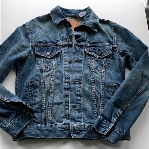 Levi’s Vintage Fit Denim Trucker Jean Jacket